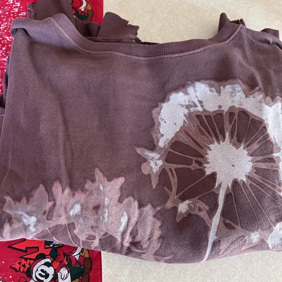 We the Free Graphic Camden Sweatshirt- Dandelion Combo - Picture 8 of 10